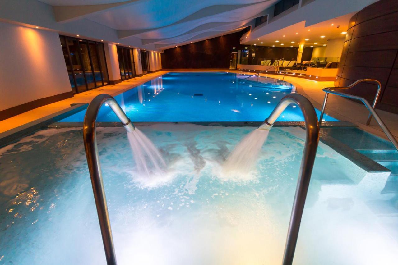 The Mere Golf Resort & Spa Esterno foto