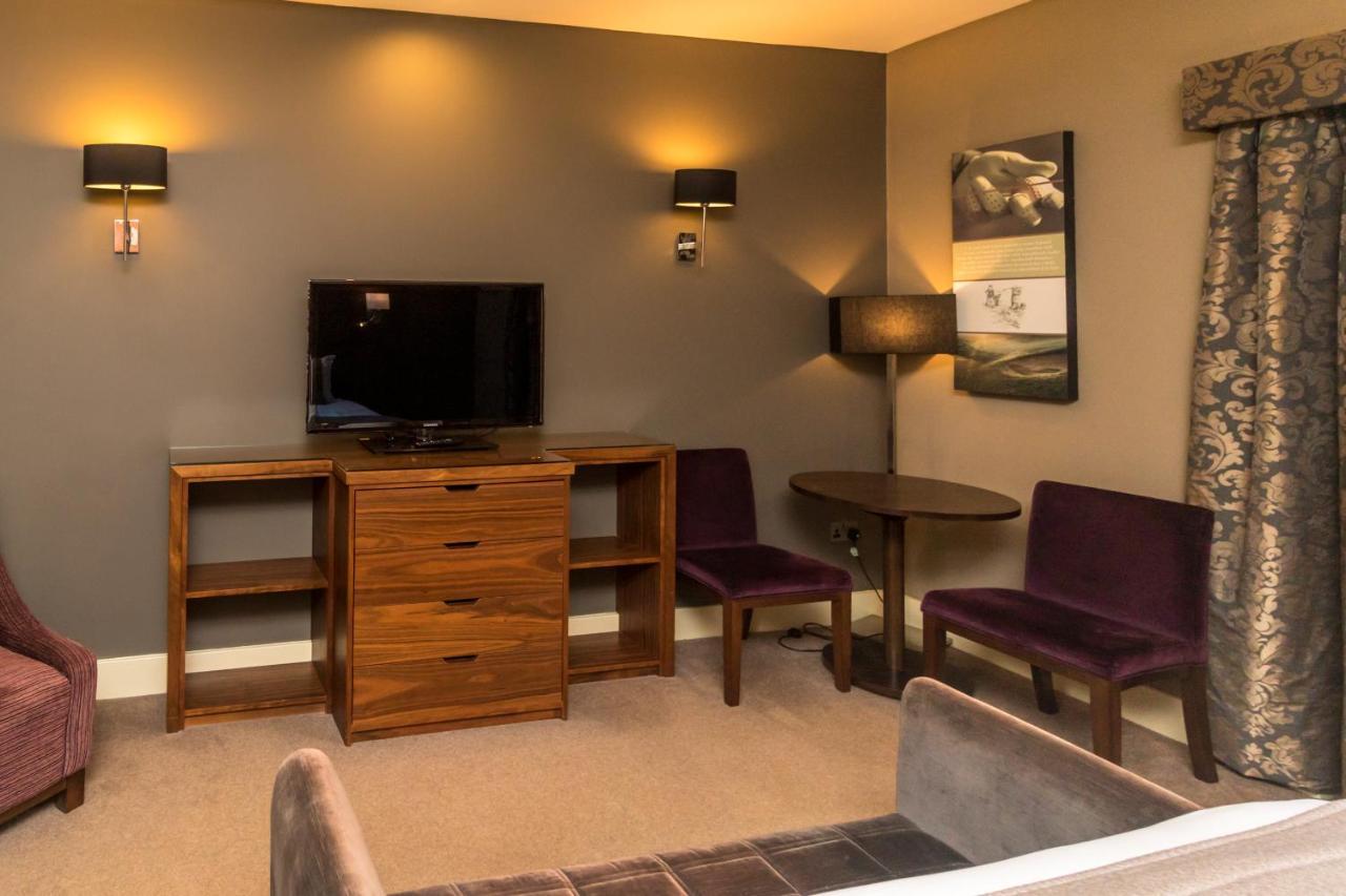 The Mere Golf Resort & Spa Esterno foto