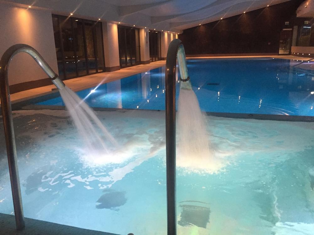The Mere Golf Resort & Spa Esterno foto